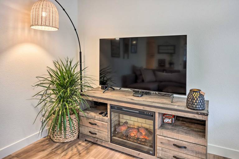 Cottage w/ Grill & Fire Pit in Osage Beach! — photo 5