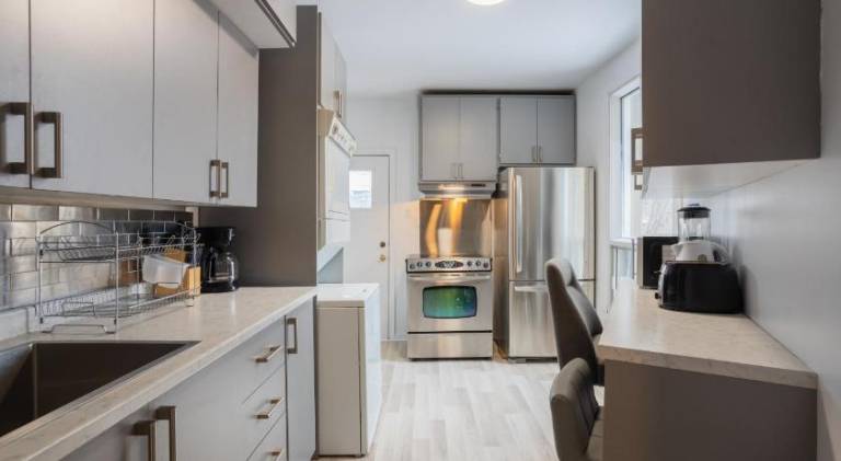 Excellent 4 Bedroom in Griffintown Downtown MTL — photo 3