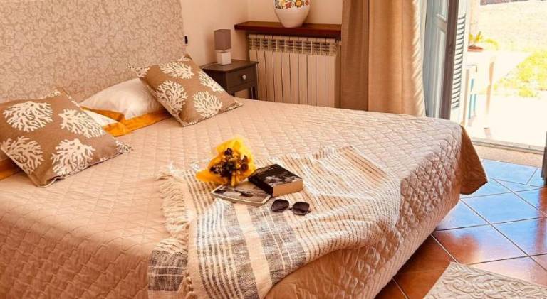 Villa with 4 rooms for 8 persons — photo 2