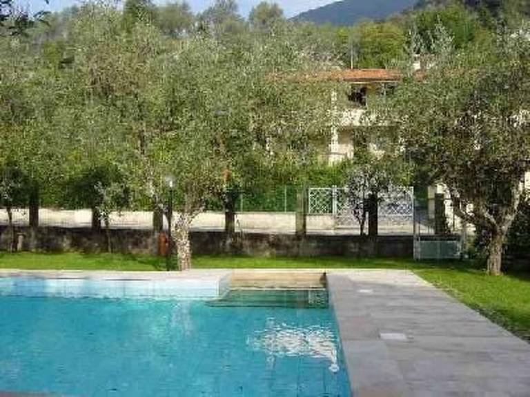 Fully equipped charming house with BBQ, private pool & garden | Pets are welcome — photo 2