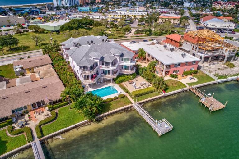 Condo Saint Pete Beach