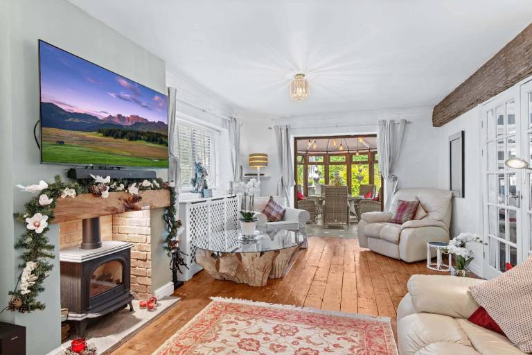Pleasant vacation home with jacuzzi | Suitable for remote work | Pets are welcome in Evesham