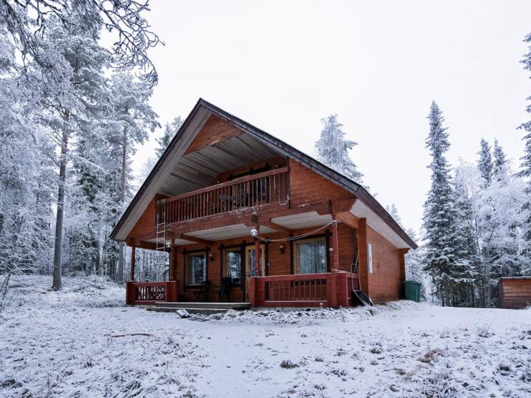 Charming vacation home with sauna | Pets allowed — photo 2