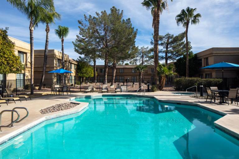 Wyndham Tucson Airport Hotel & Conference Center — photo 2