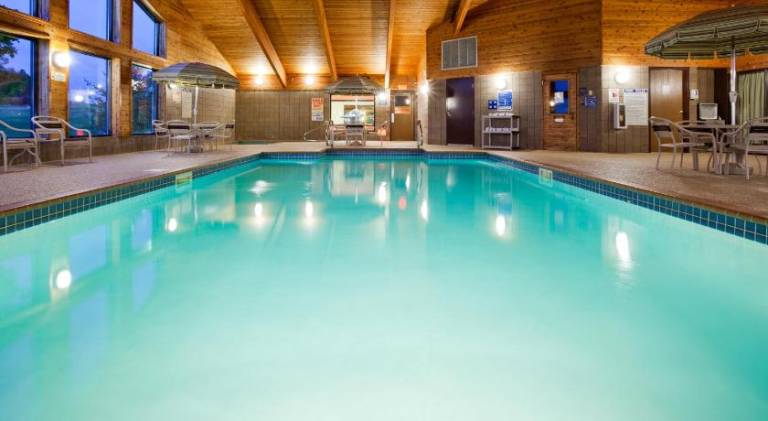 AmericInn by Wyndham Fergus Falls - Conference Center — photo 2