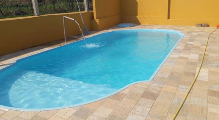 House with pool — photo 5