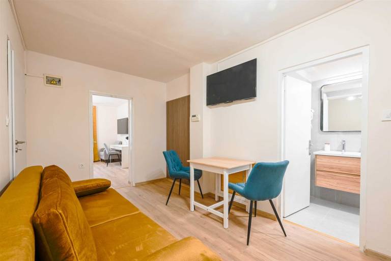 Rental apartment with patio | Pets allowed — photo 5