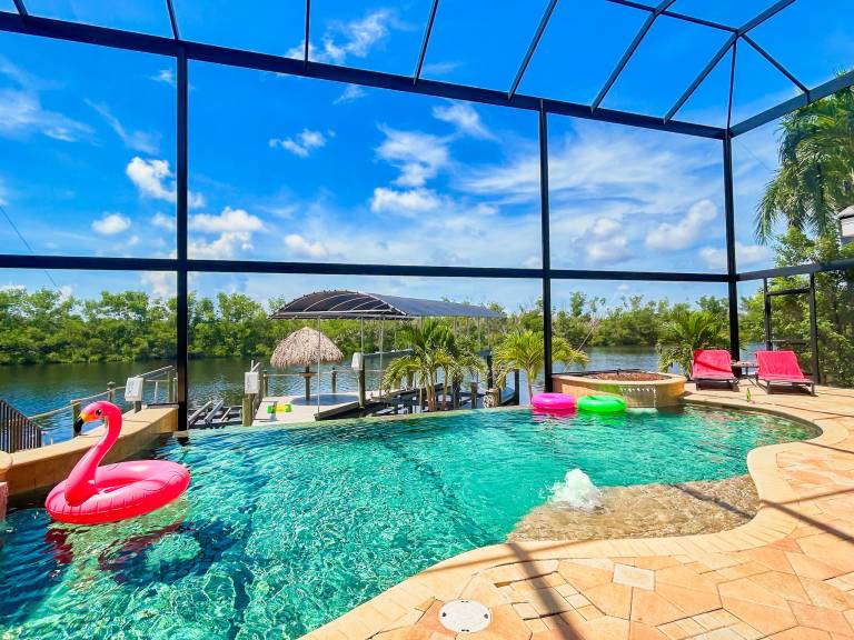 Stunning Sunsets and Waterfront Elegance - Sunset Shore on 28th - Roelens — photo 2