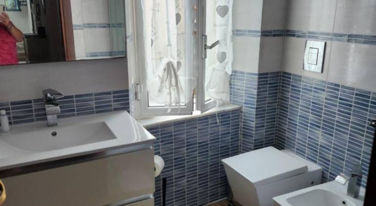 Holiday apartment with 2 rooms for 6 persons — photo 2