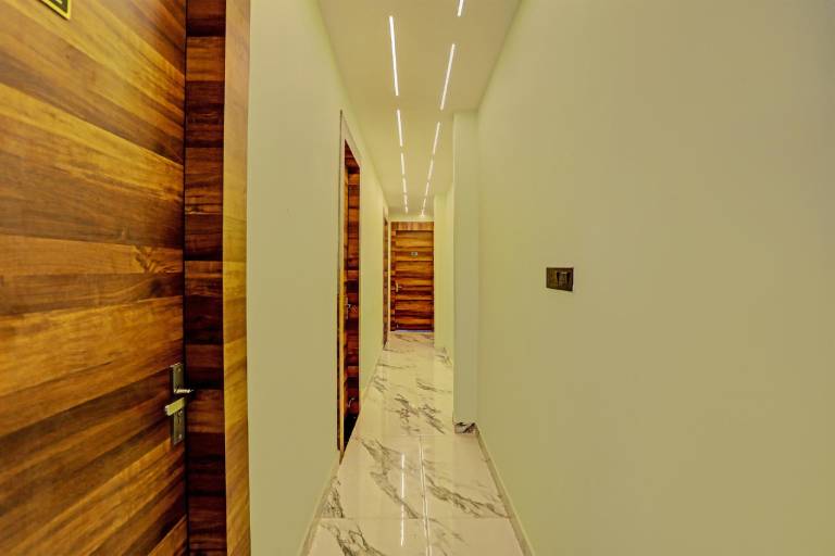 V V Hotel