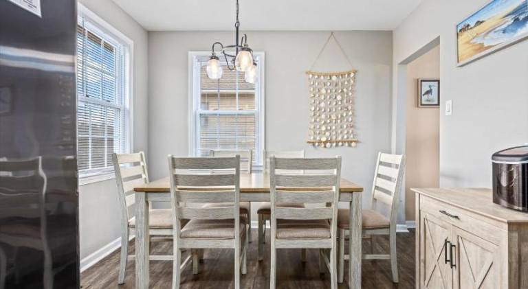 5BR Beach House in WW Crest - Sleep 12 — photo 4