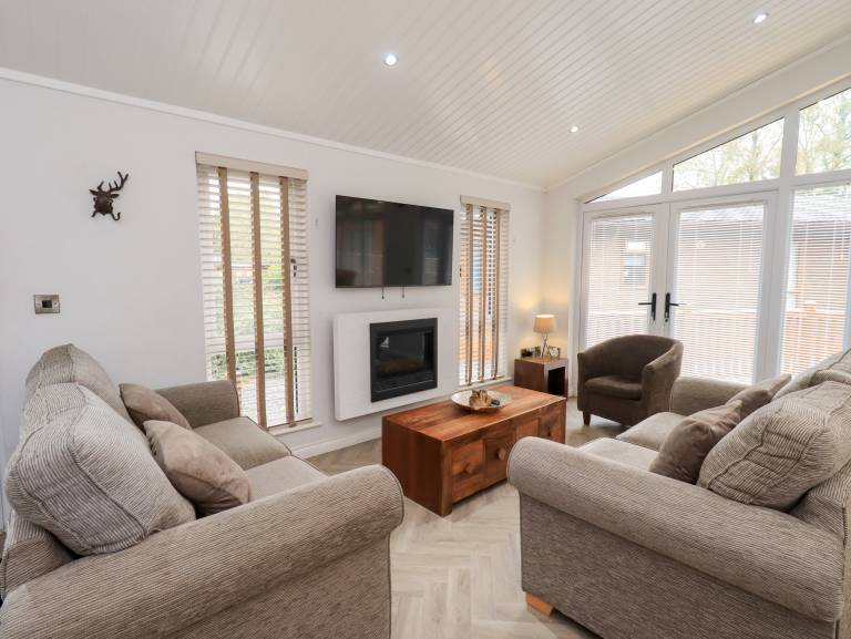 Cottage with jacuzzi, patio & garden | Beach view — photo 4