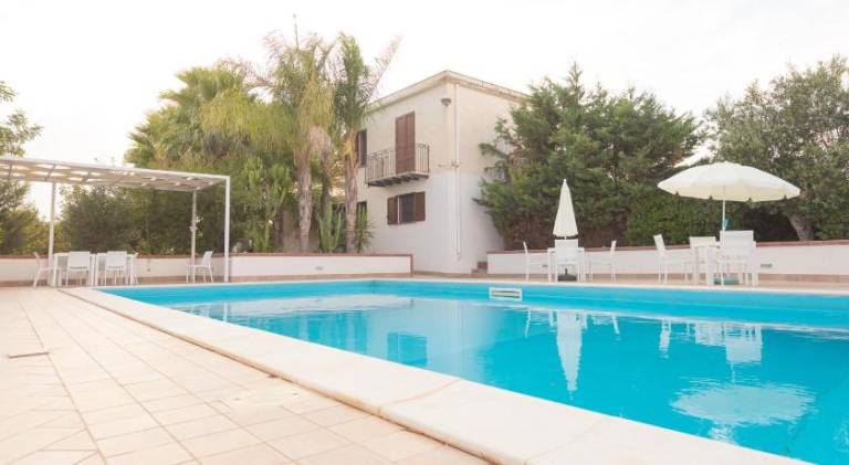 Charming villa with pool | Pets are welcome in Castelvetrano