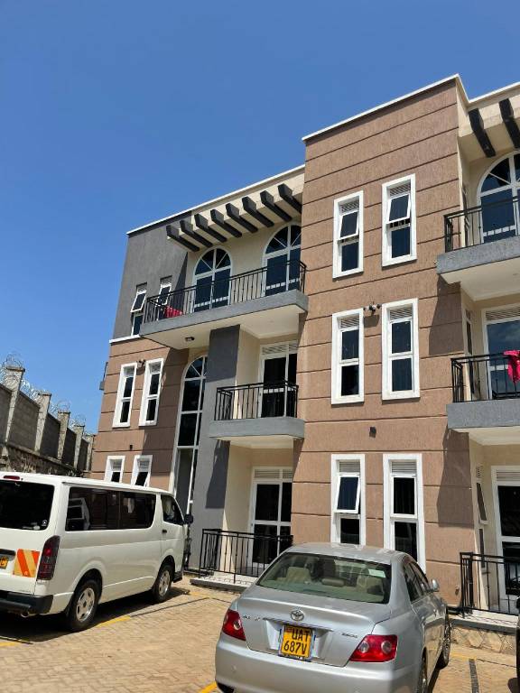 Yo House — photo 5