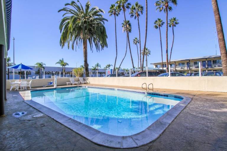 Motel 6 San Diego Airport Harbor