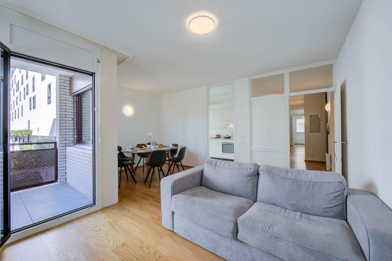 Children-friendly pleasant rental apartment with terrace | Pet-friendly — photo 2