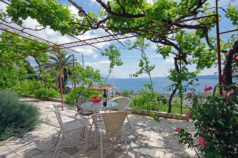 One bedroom apartment near beach Dugi Rat, Omiš (A-7575-b) in Omis