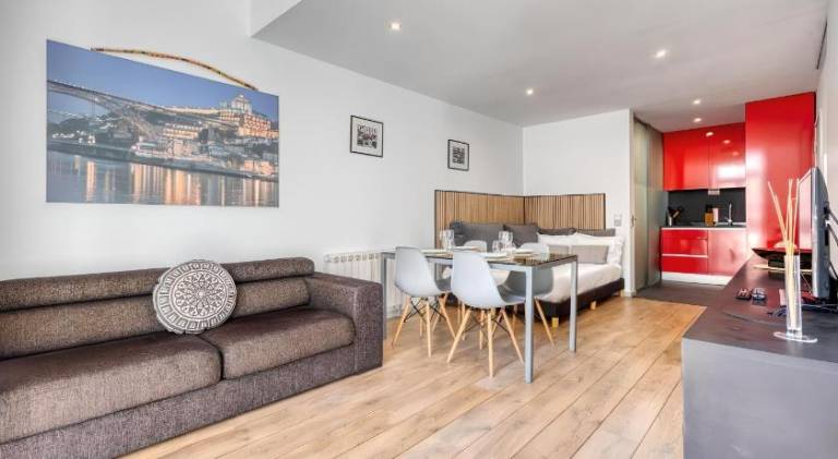 Rental apartment with terrace | Next to Dom Luís I Bridge in Porto