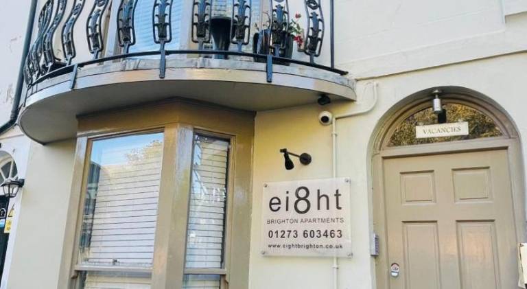 Rental apartment with patio | Next to Brighton Palace Pier — photo 4