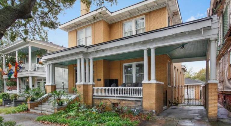Fully equipped house with yard & BBQ | Suitable for remote work | Pets are welcome in Savannah, GA
