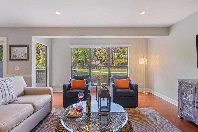 Fully equipped condo with pool | Dogs allowed — photo 5