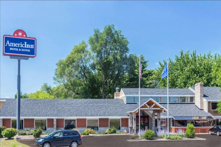 AmericInn by Wyndham Chippewa Falls in Chippewa Falls, WI