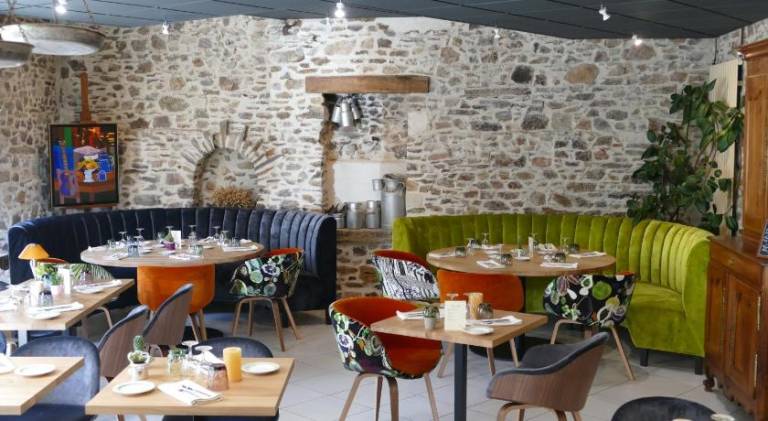 Logis Hotels Le Champalud Restaurant La Citadelle — photo 5