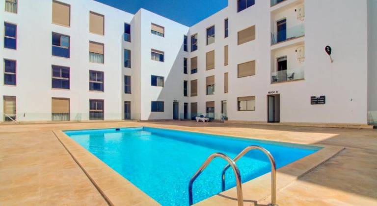 Holiday apartment with pool — photo 4