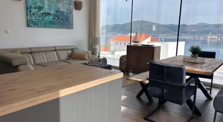 Villa Sofrania- Panoramic Views, Pool, Hot Tub, Location! — photo 4