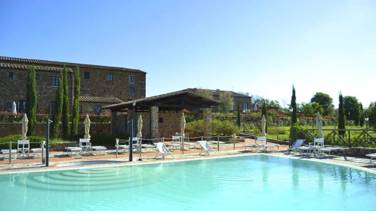 Ferienhaus mit Grill, Pool und Garten