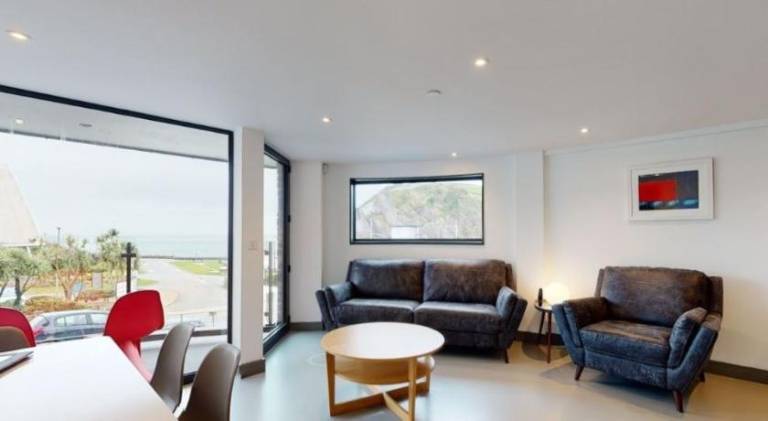 Holiday apartment with 2 rooms for 4 persons — photo 2
