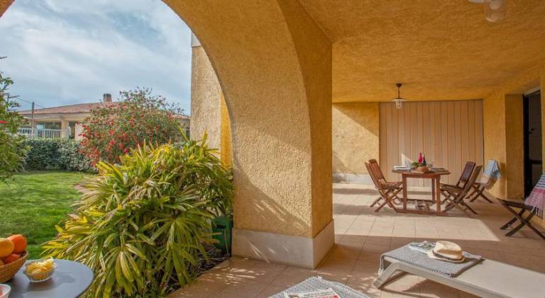 Fully equipped charming rental apartment with private pool, terrace & grill | Pets are welcome — photo 5