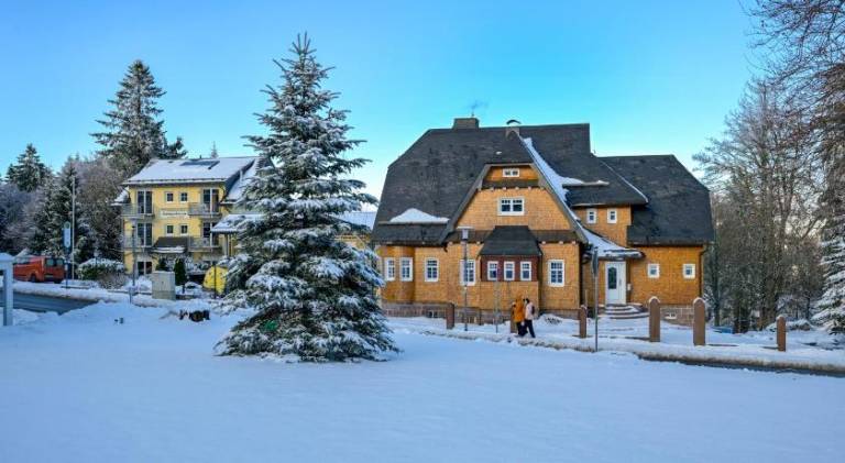 Hotel Waldschlosschen und Spezialitatenrestaurant in Oberhof