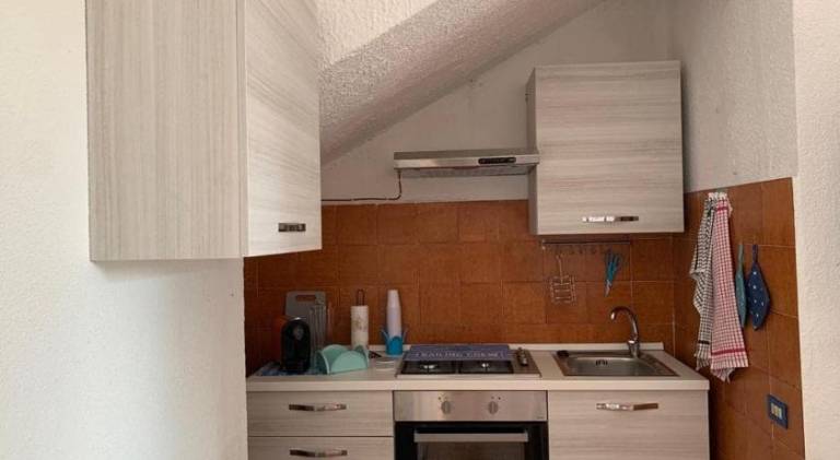House with 2 rooms for 6 persons — photo 4