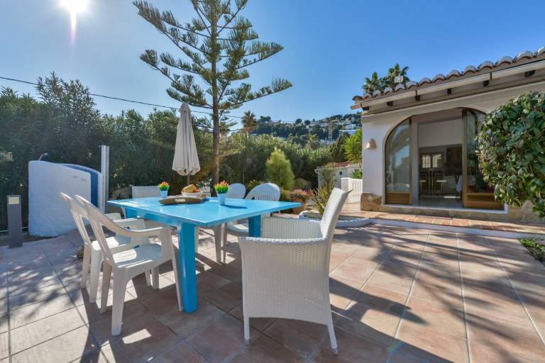 Fully equipped villa with patio, private pool & BBQ | Pet-friendly — photo 5