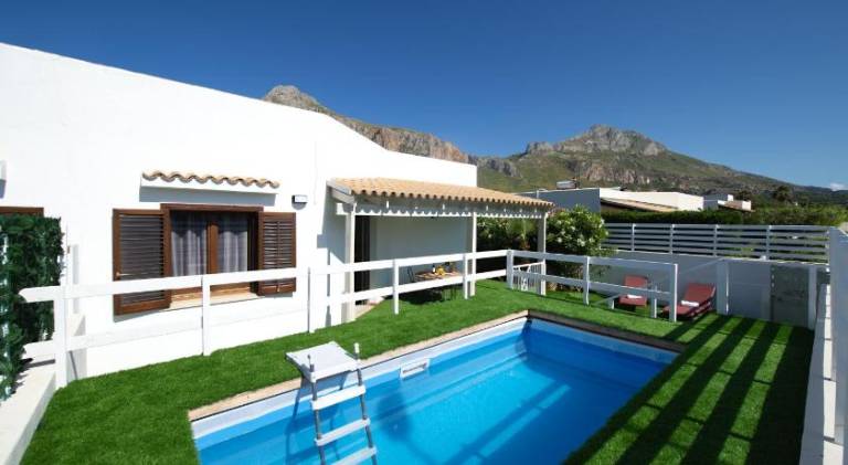 Villa with pool in San Vito Lo Capo