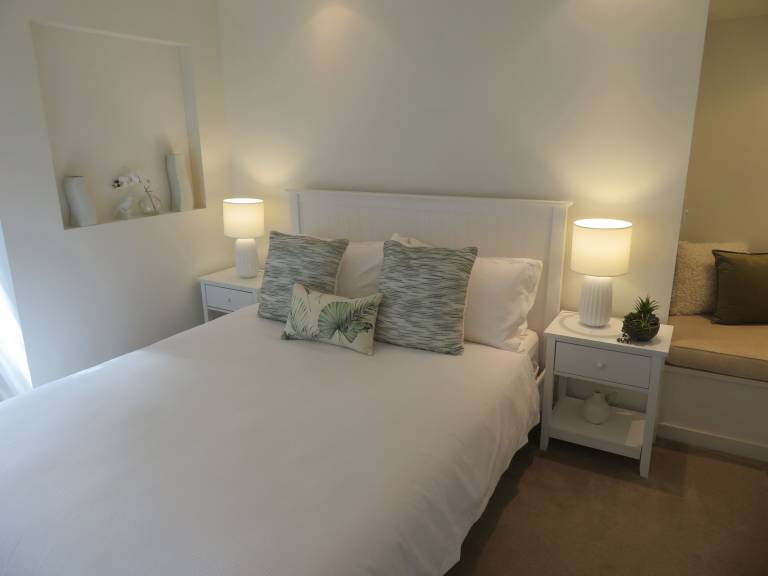 Apartment Manly Council