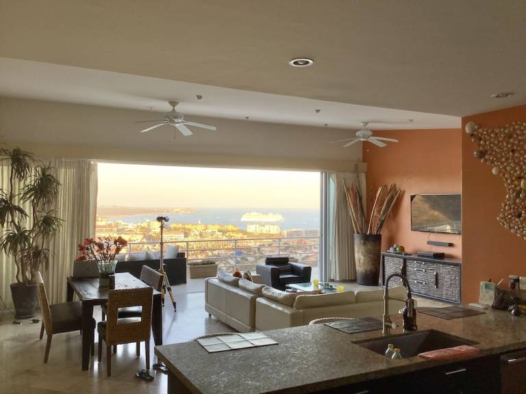 Condo Pedregal