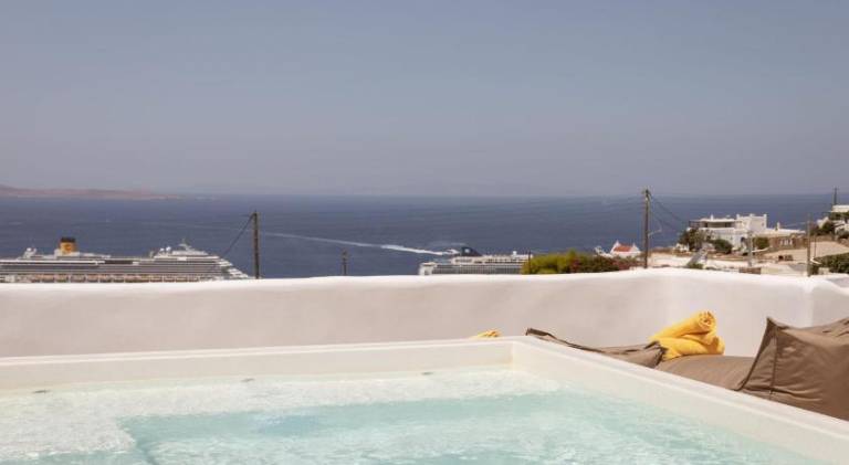 Lovely serviced apartment with garden, terrace & pool | Dogs allowed — photo 4