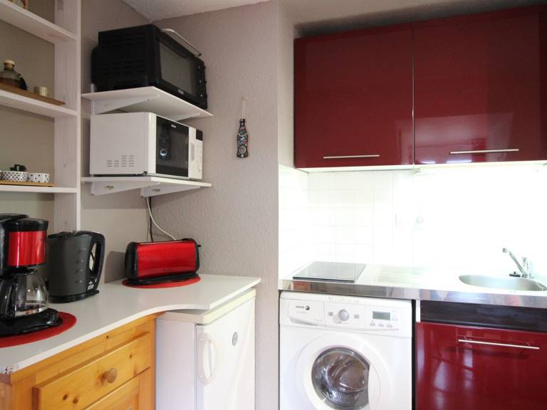 Apartment with 1 room for 4 persons — photo 4