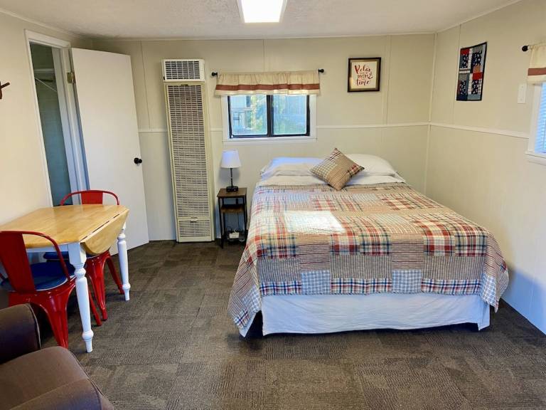 Cabin  The Inn At Beulah Beach