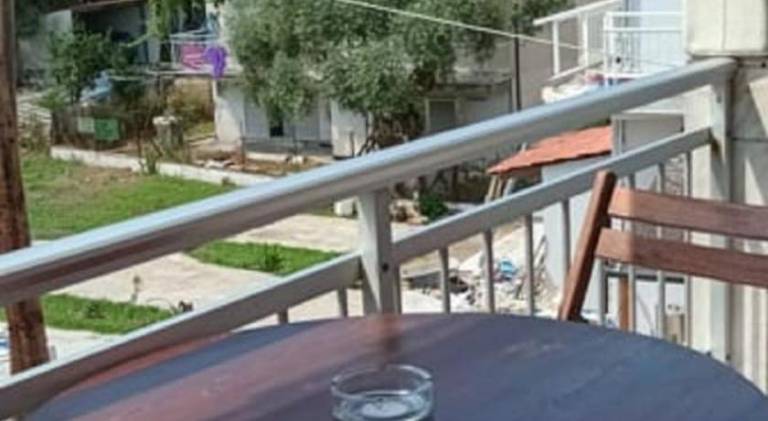 Serviced apartment with terrace — photo 3