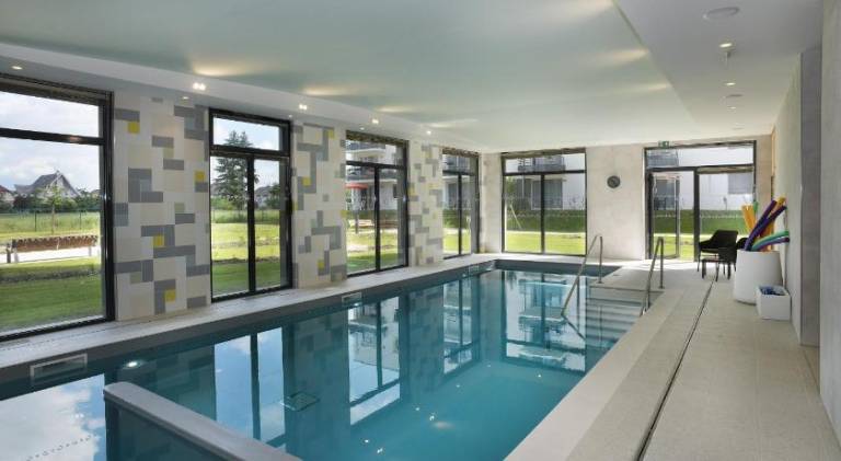 Serviced apartment with sauna, yard & patio in Sausheim