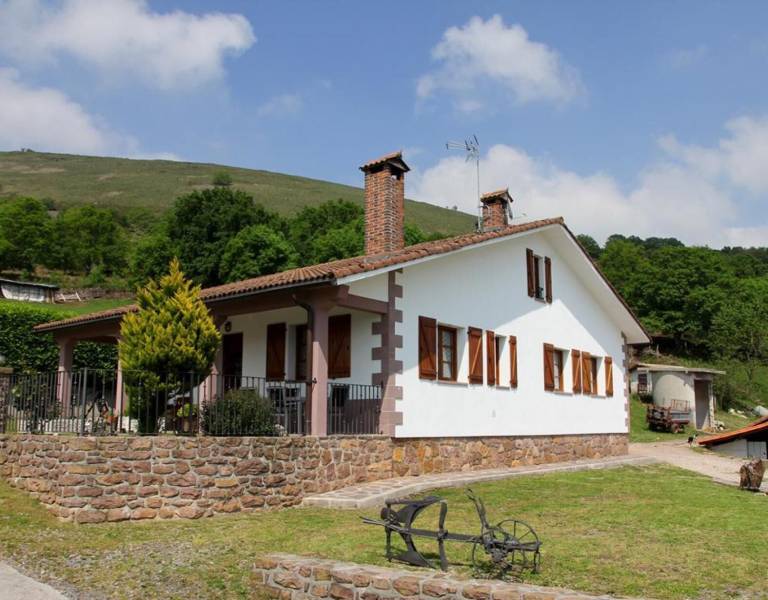 Casa Erratzu