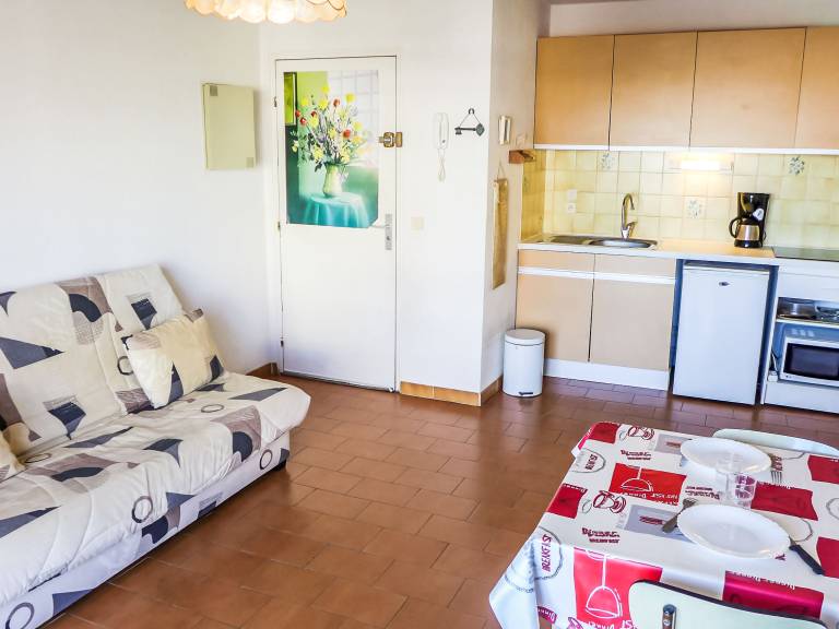Holiday apartment with 1 room for 4 persons — photo 4