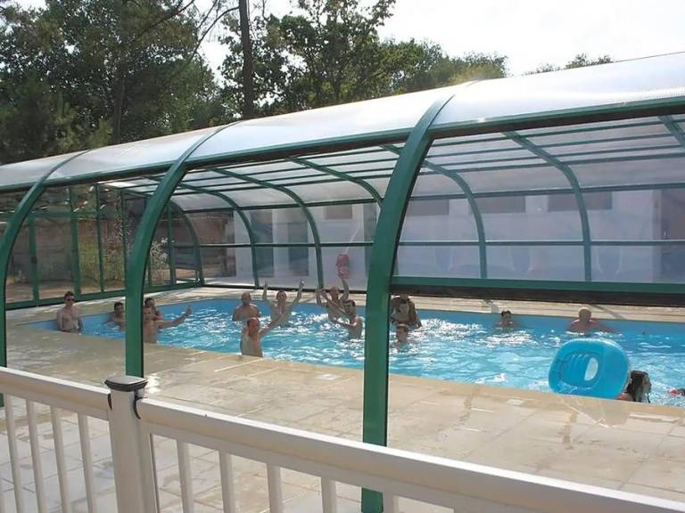 Nice mobile home with heated pool & terrace | Pets are welcome — photo 2