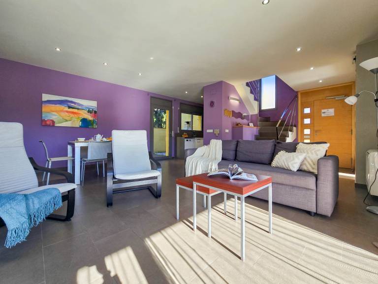 Fully equipped villa with terrace, BBQ & private pool | Dogs allowed — photo 4
