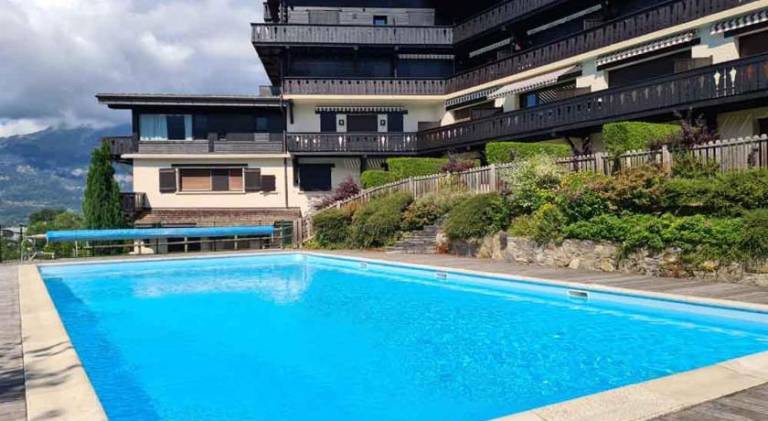 Rental apartment with pool, yard & terrace | Dogs allowed — photo 2