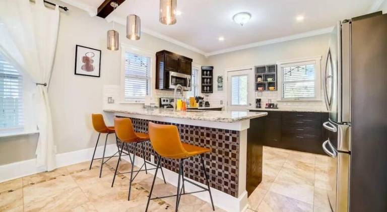Fully equipped wonderful house with BBQ & yard | Perfect for remote work | Dogs allowed — photo 3