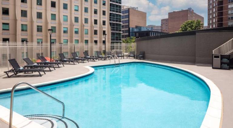 DoubleTree by Hilton Washington DC Silver Spring — photo 2